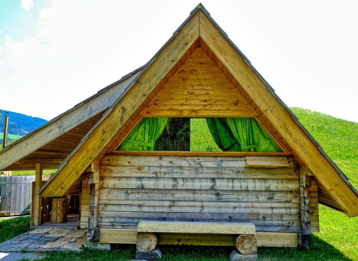 Отель Glamping Brodej Vitanje Экстерьер фото