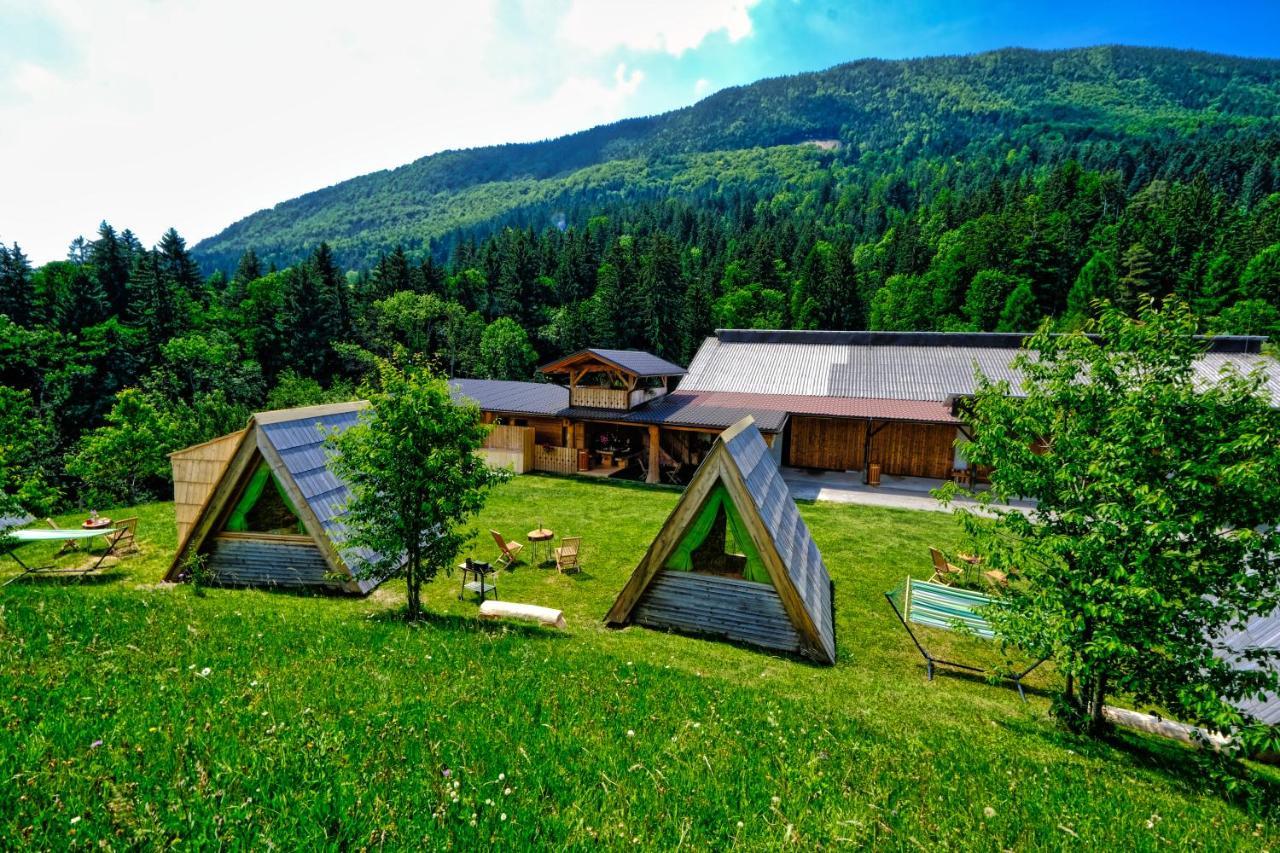 Отель Glamping Brodej Vitanje Экстерьер фото