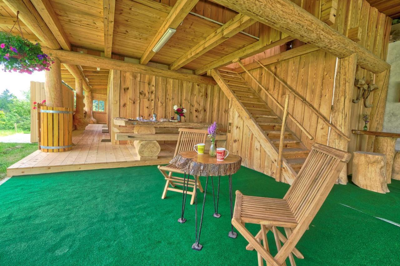 Отель Glamping Brodej Vitanje Экстерьер фото